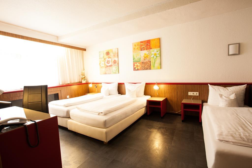 Trip Inn Hotel Ariane Cologne Bilik gambar