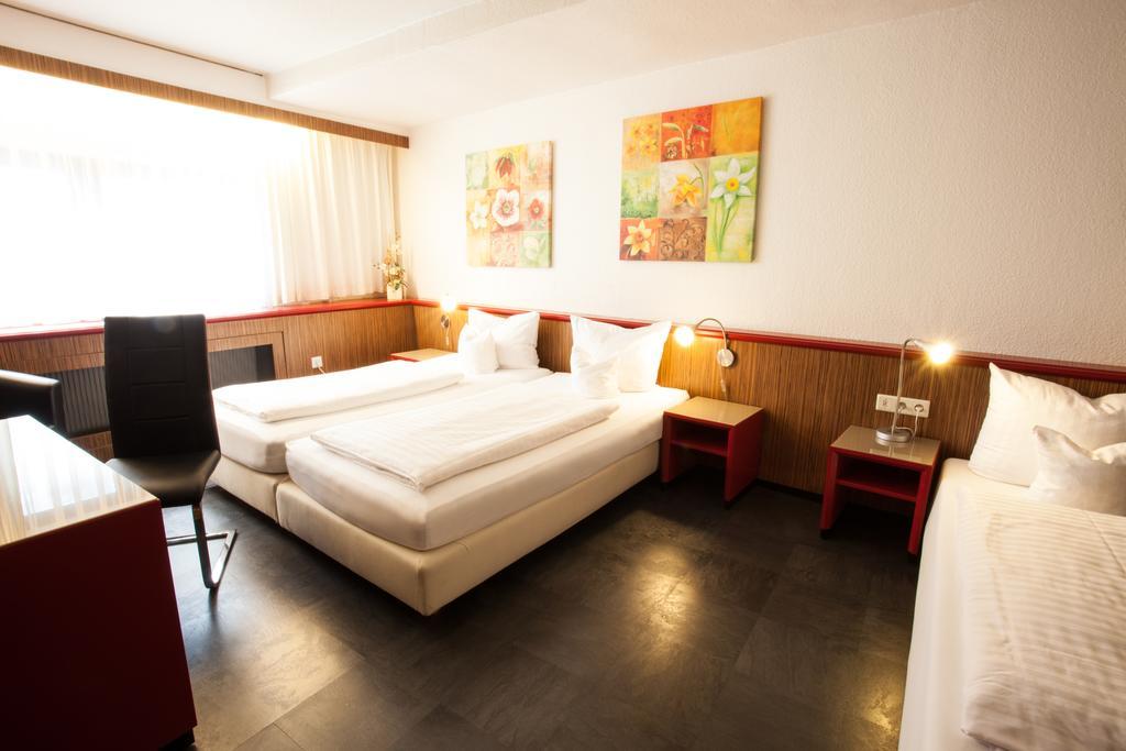 Trip Inn Hotel Ariane Cologne Bilik gambar