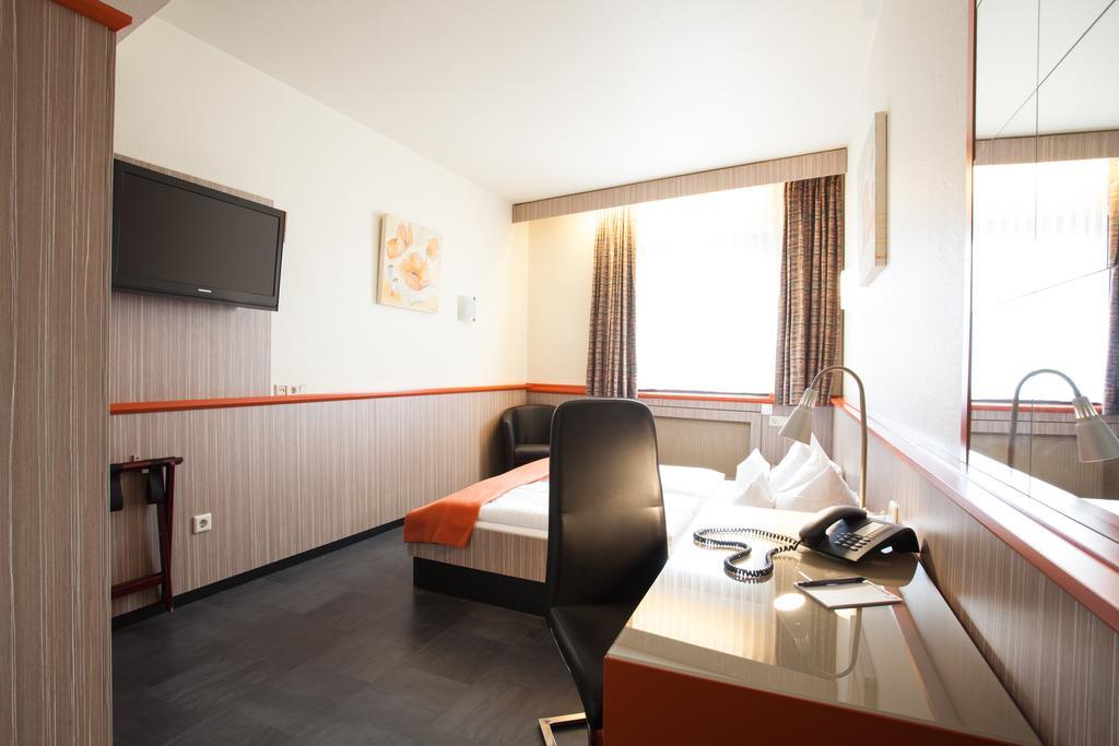 Trip Inn Hotel Ariane Cologne Luaran gambar